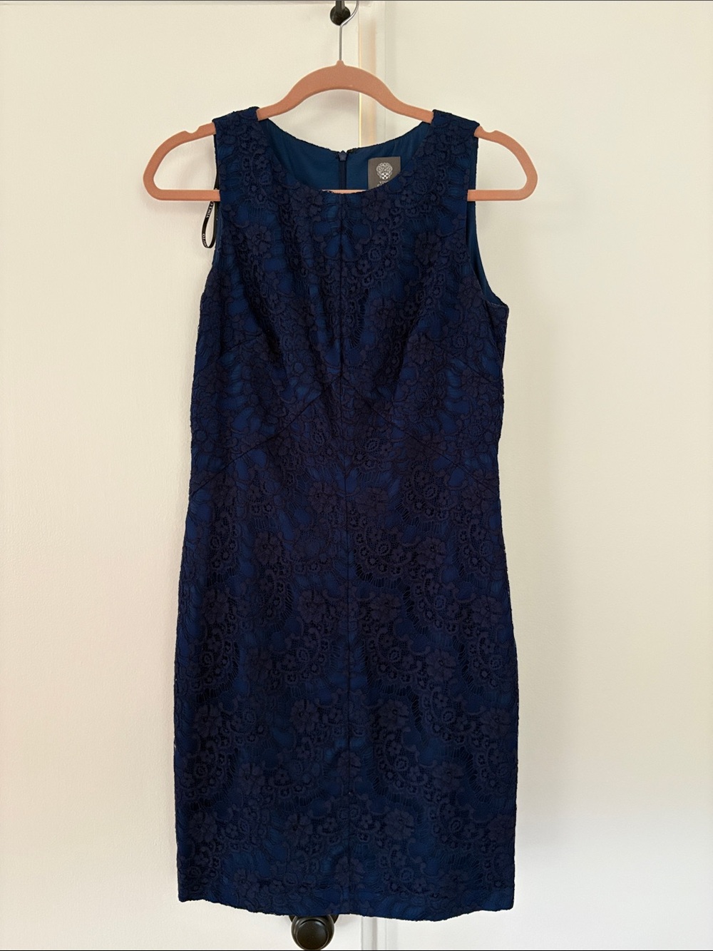 EUC Vince Camuto Navy Sleeveless Lace Sheath Dress, sz 8